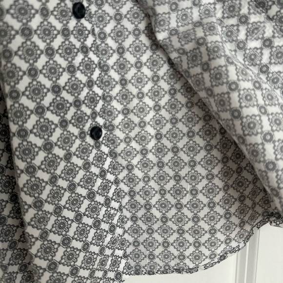 Express Black and White Casual Button Down Shirt - Picture 4 of 8